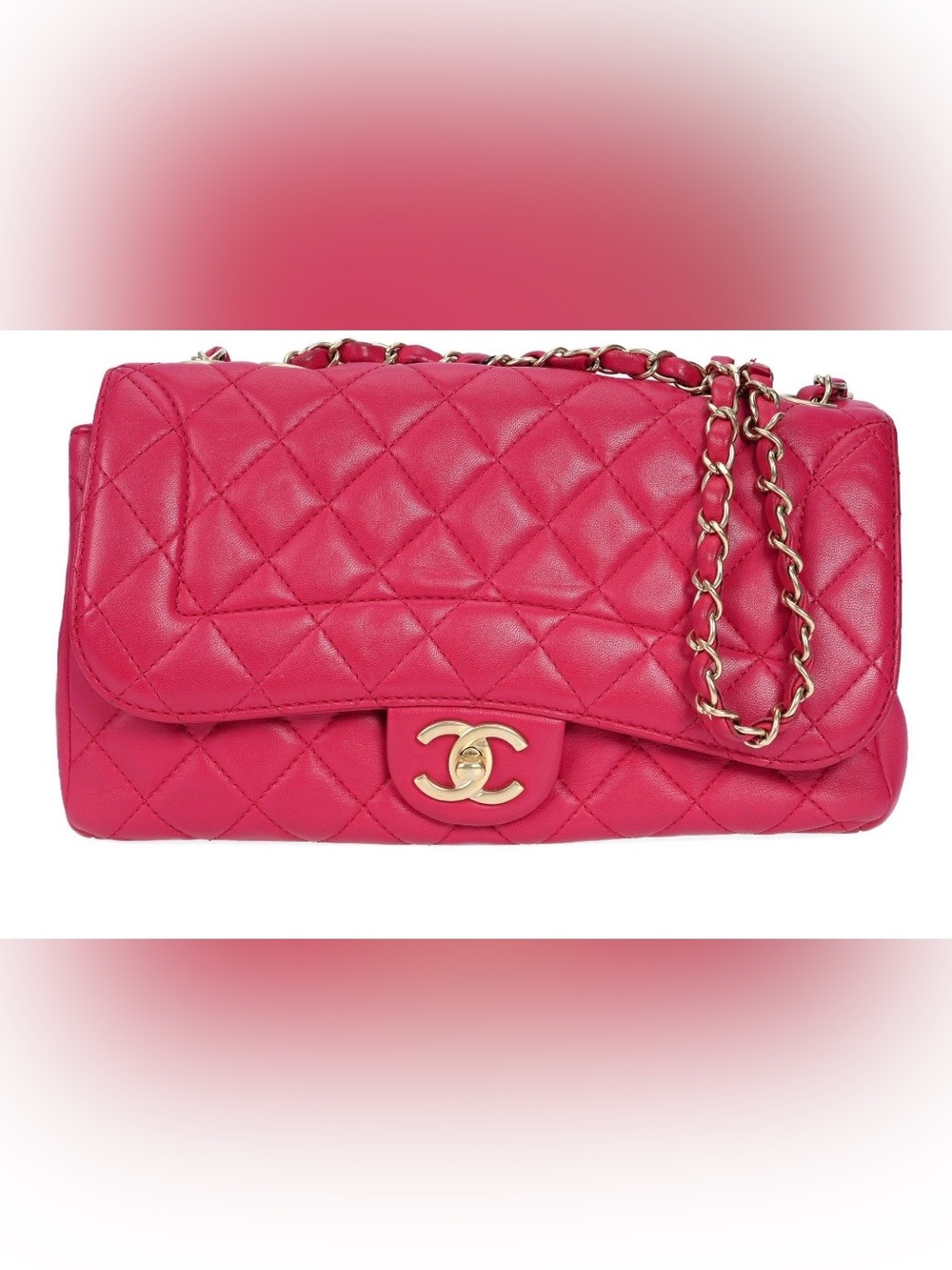 CHANEL seasonal flap in beautiful Pink with light Gold Hardware